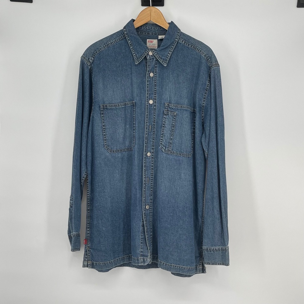 Levi's Blue Denim Casual Button Down Shirt